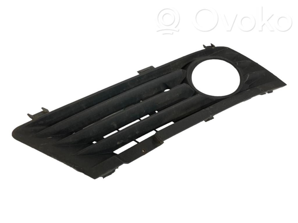 Fog lamp decorative grille