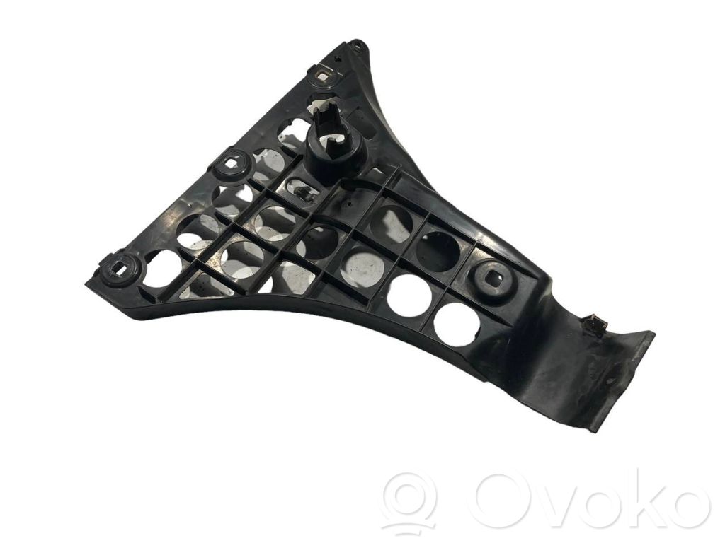 Rear bumper mounting bracket