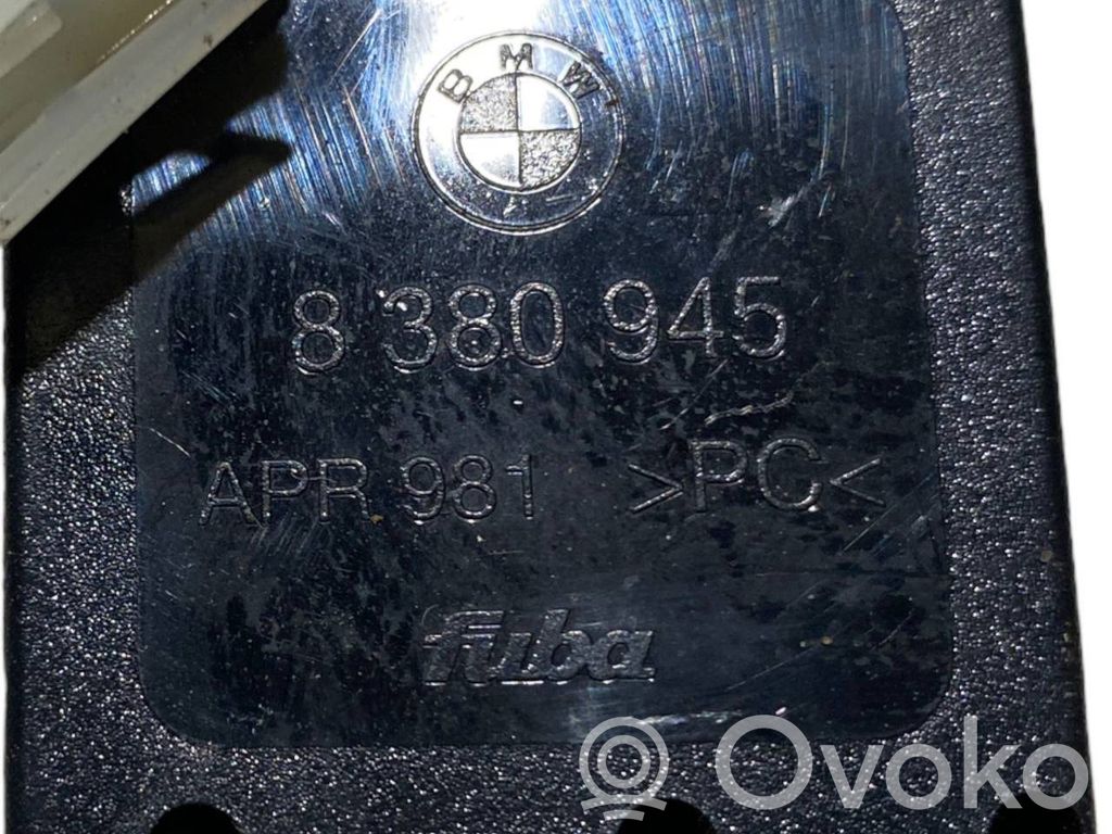 Antenas vadības bloks