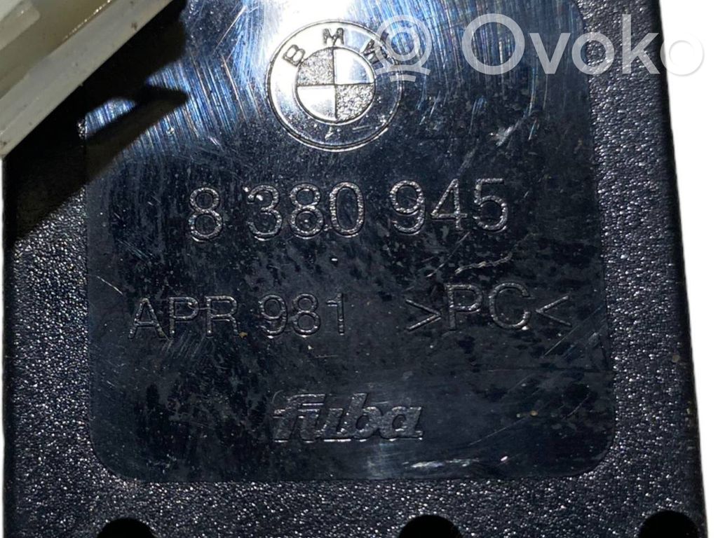 Antenas vadības bloks