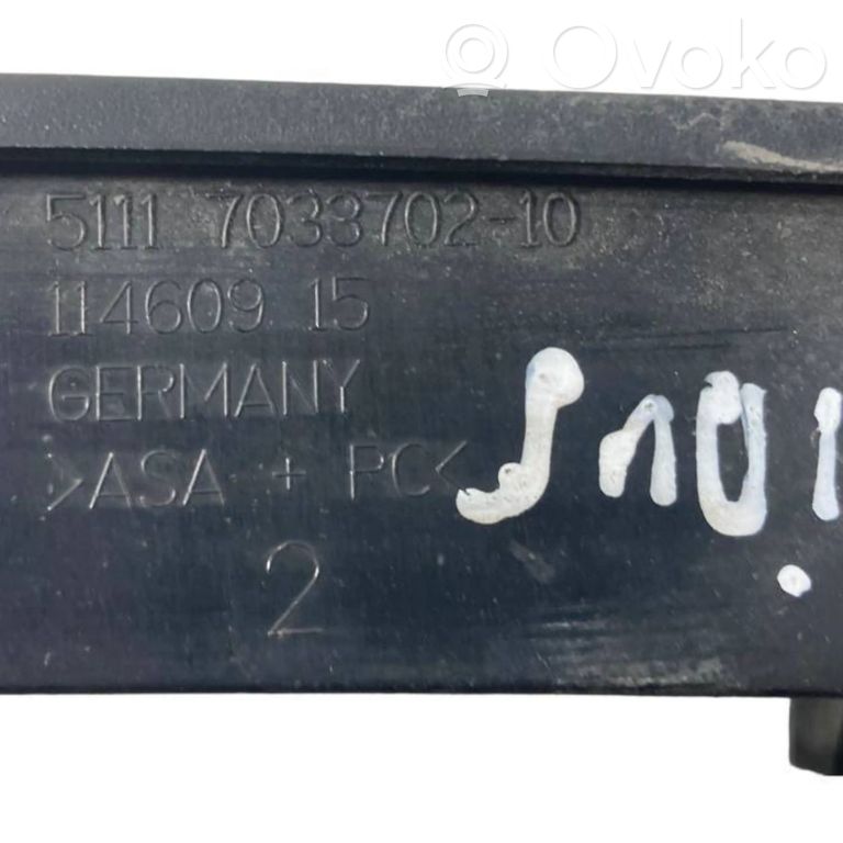 Lower grille (three-piece)