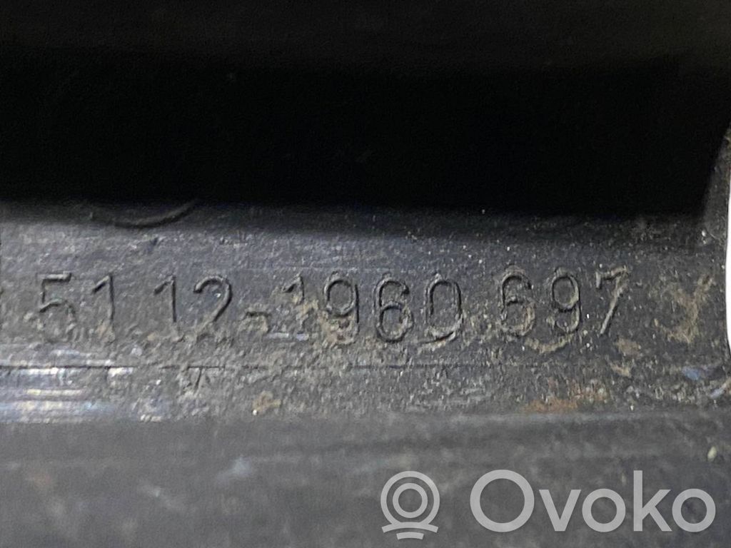 Aizmugurējā bufera montāžas kronšteins