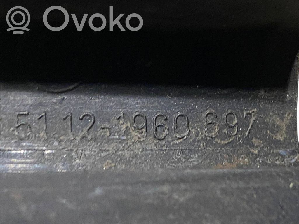 Aizmugurējā bufera montāžas kronšteins