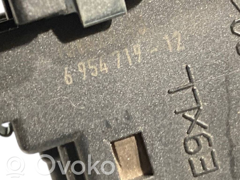 Aizdedzes ECU komplekts