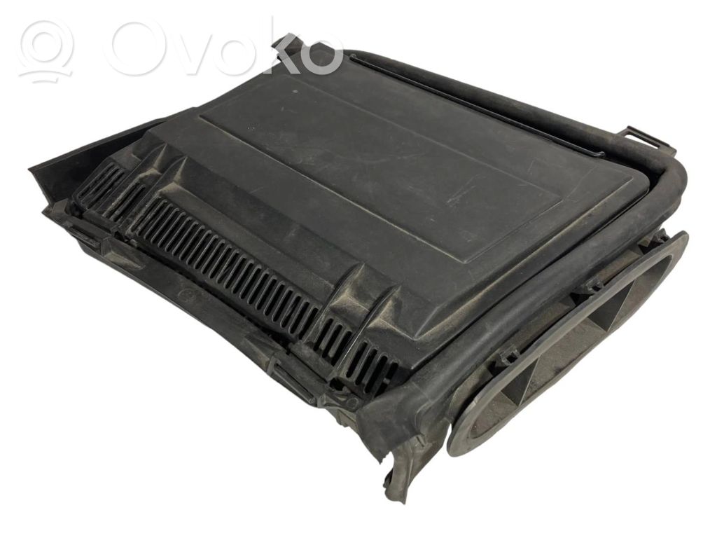 Plastic housing of the cabin air unit
