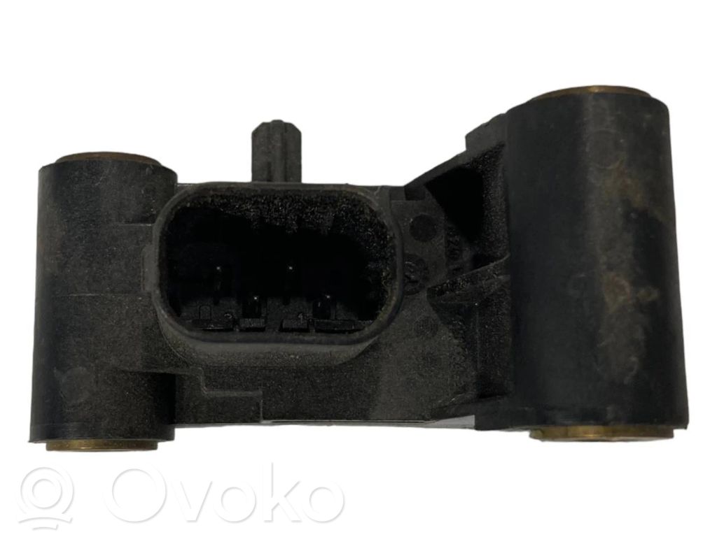 Airbag impact sensor