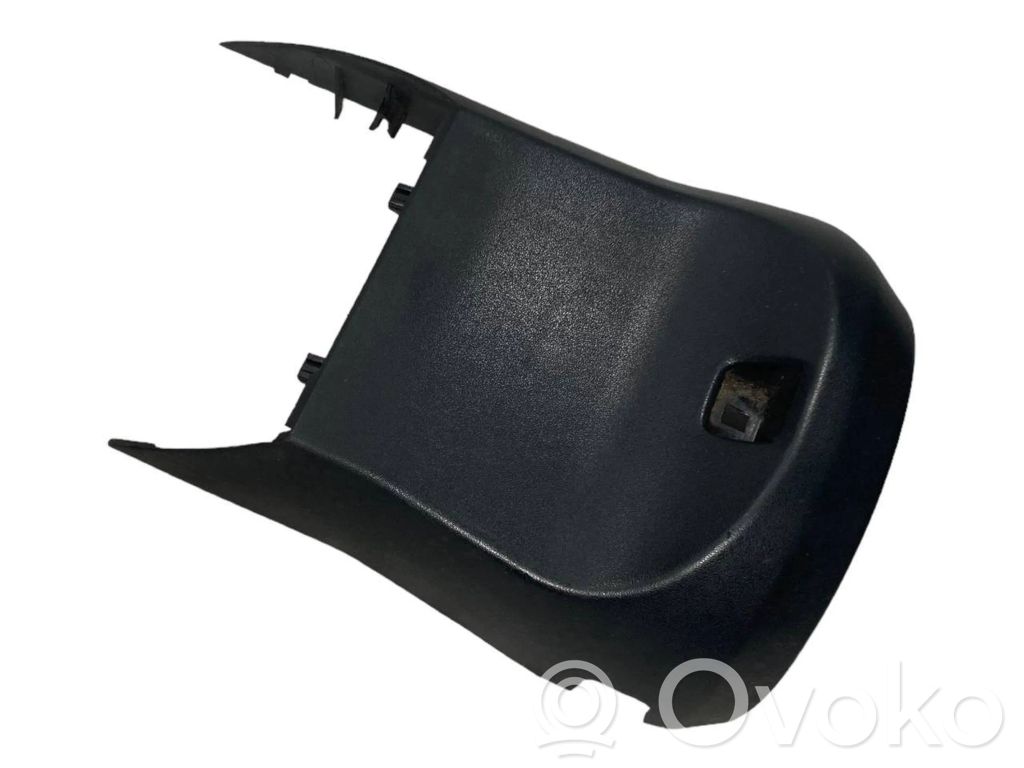 Steering axle trim