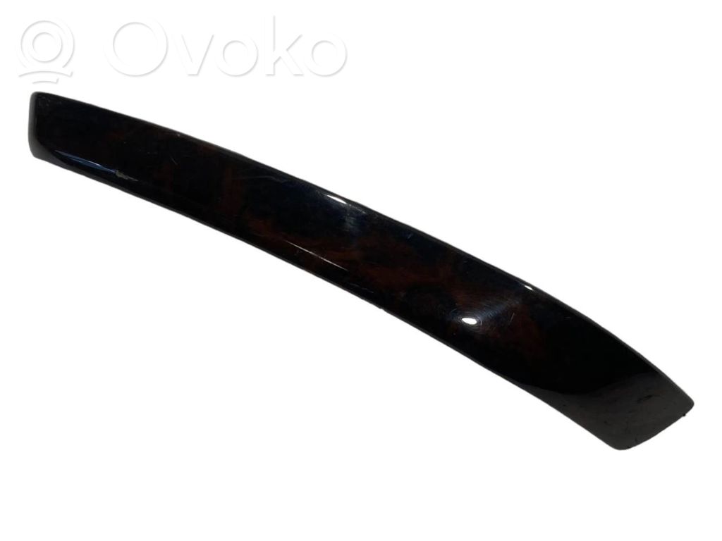 Украшение спины