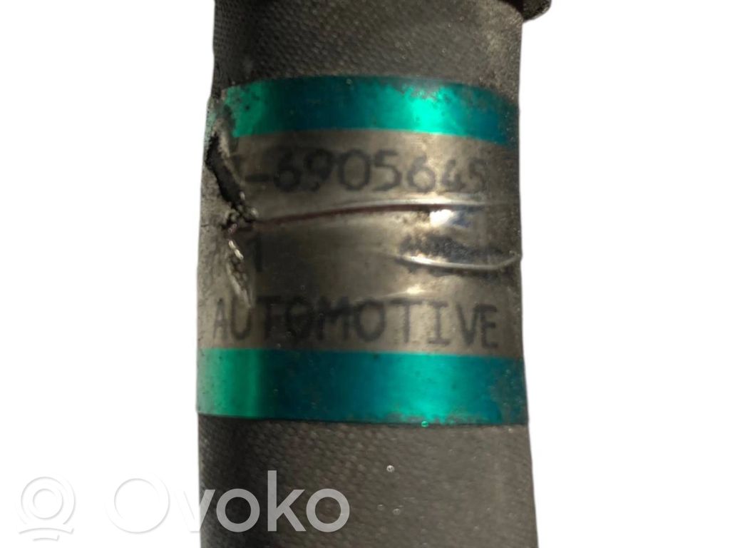 Gaisa kondicioniera caurulīte (-es) / šļūtene (-es)