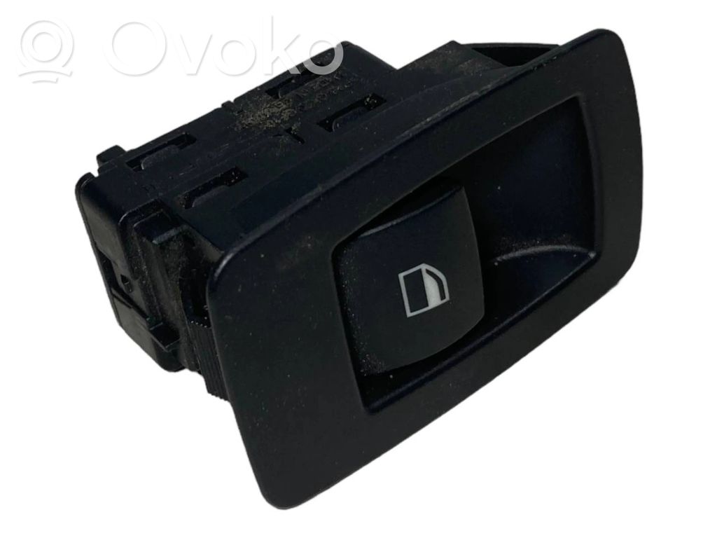 Power window switch