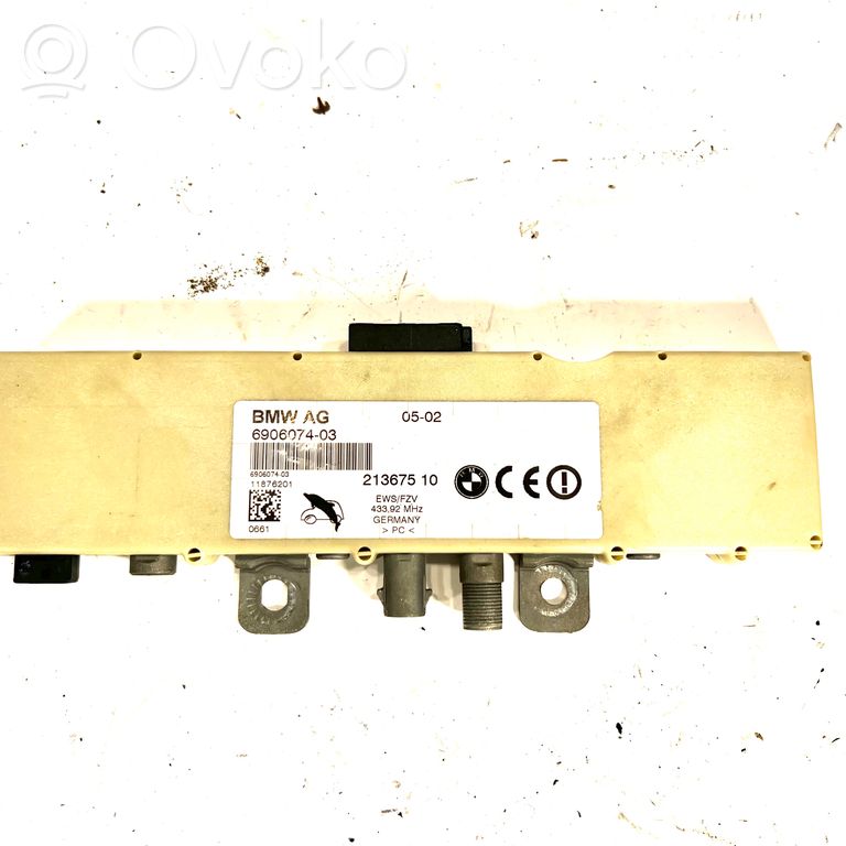 Antenna amplifier