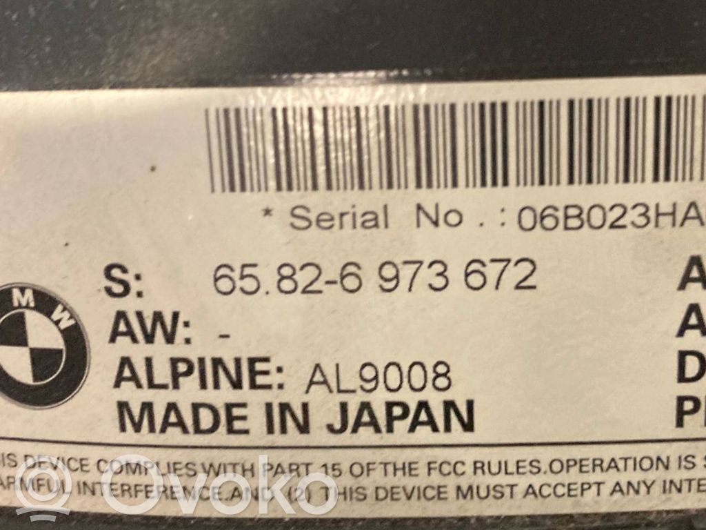 Screen / display / small screen