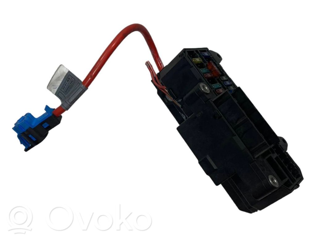 Fuse block