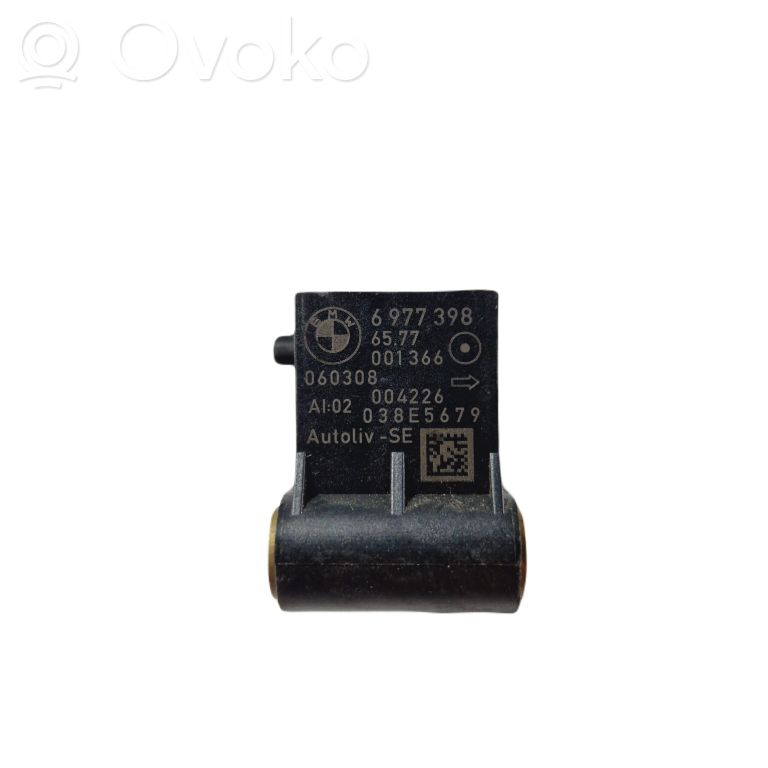 Airbag impact sensor