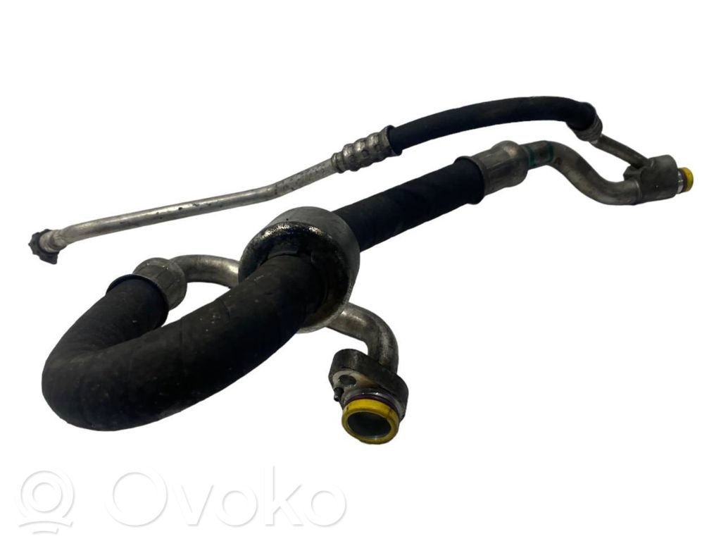 Air conditioner pipe(s) / hose(s)