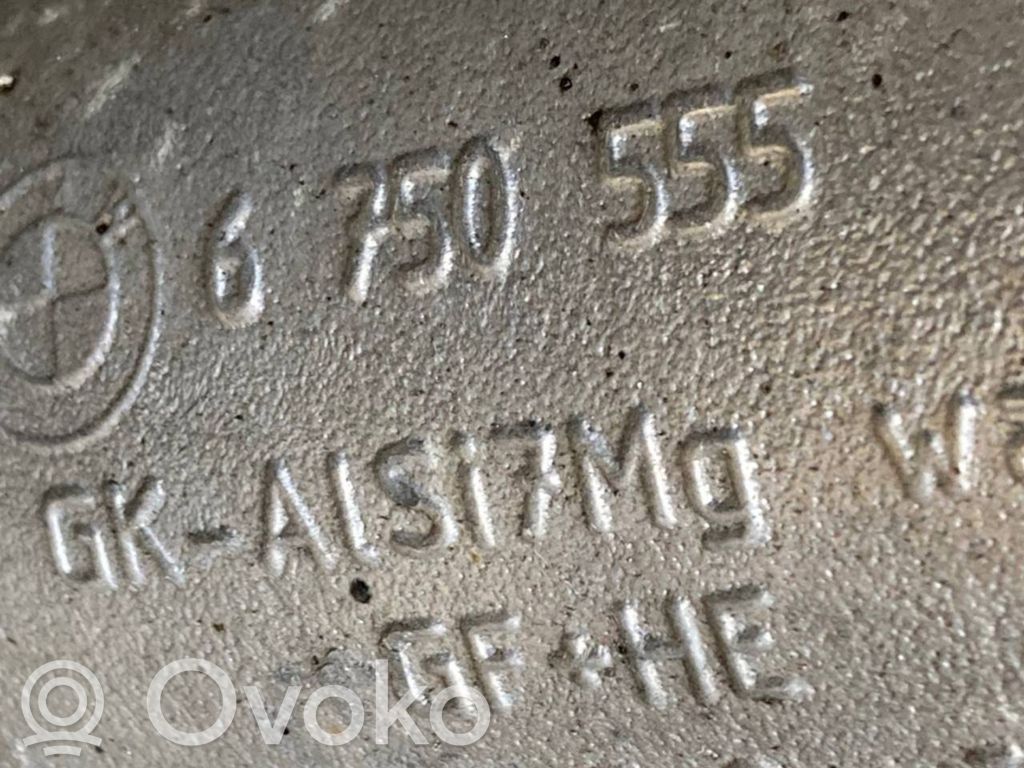 Pusrāmis aizmugurējais / priekšējais