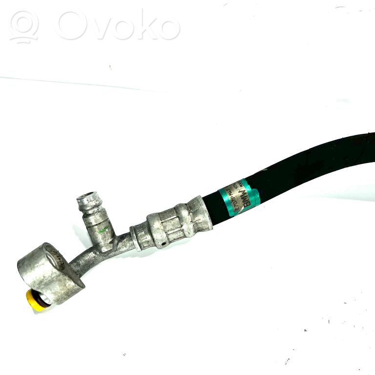 Air conditioner pipe(s) / hose(s)