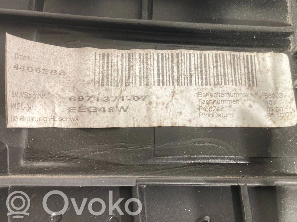 (A) statņa dekoratīvā apdare