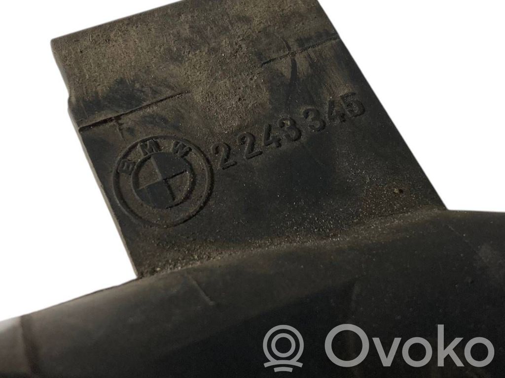 Starpdzesētāja radiators