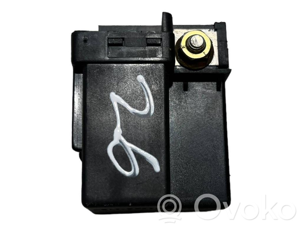 Glow plug relay