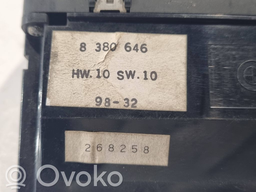 Window lift control switch(es)