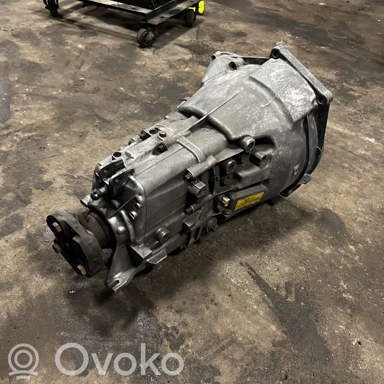 Mehāniska 5 ātrumu pārnesumkārba