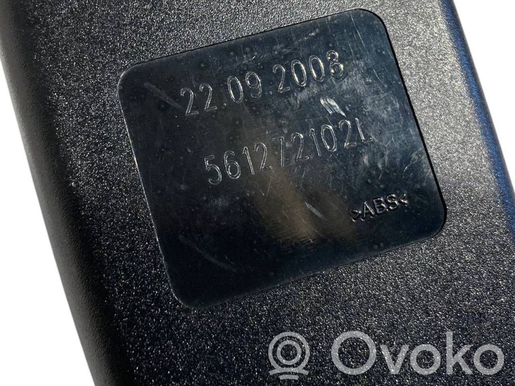 Priekšējās jostas sprādze