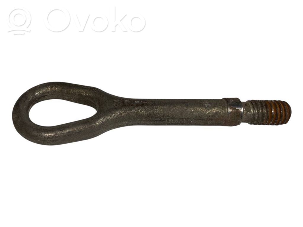 Буксировочный крюк