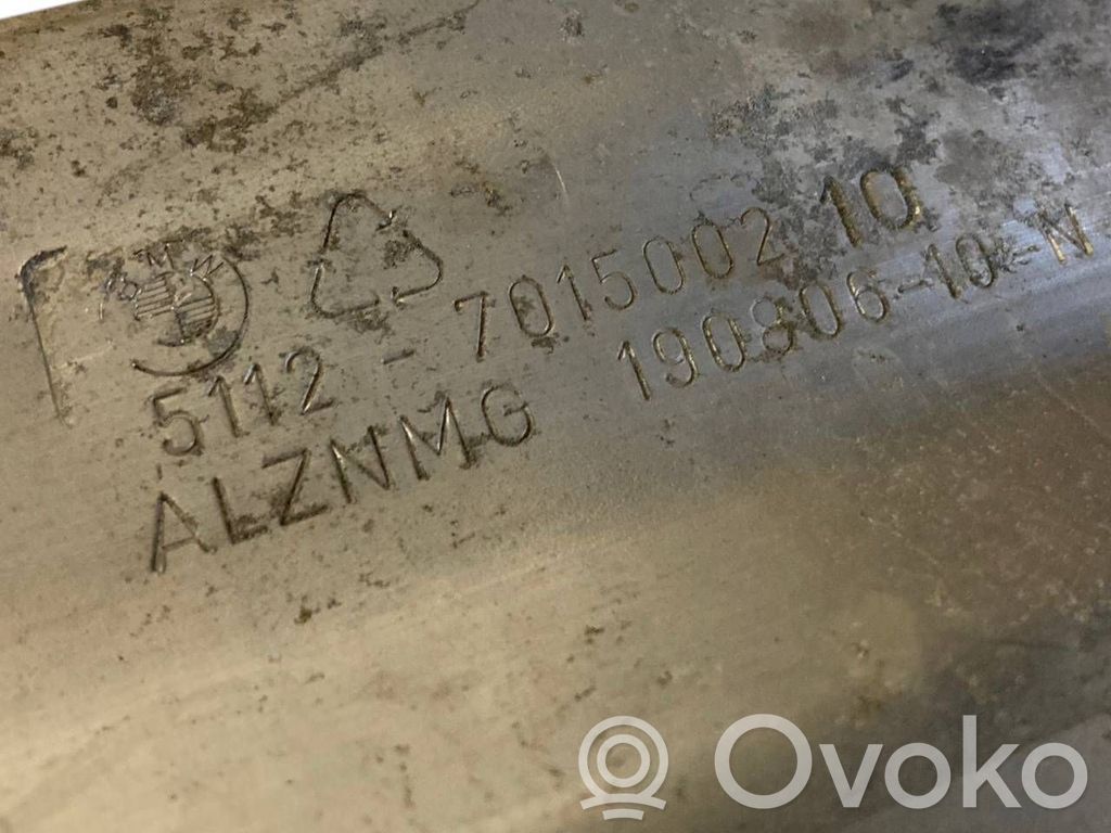 Aizmugurē bampera balka