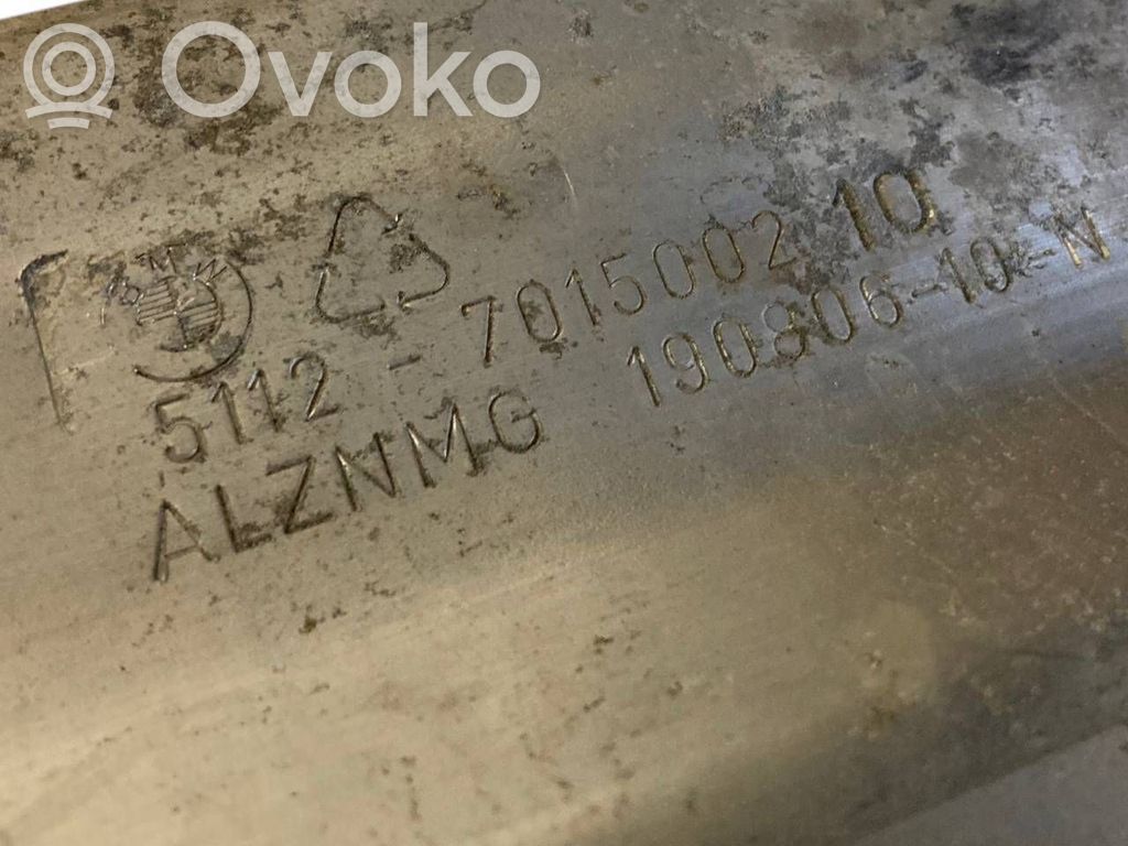 Aizmugurē bampera balka