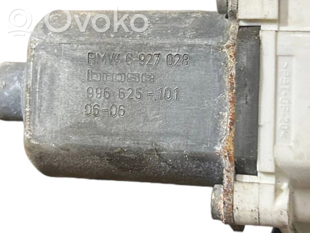 Priekšpusē elektriskā loga pacelšanas mehānisma komplekts