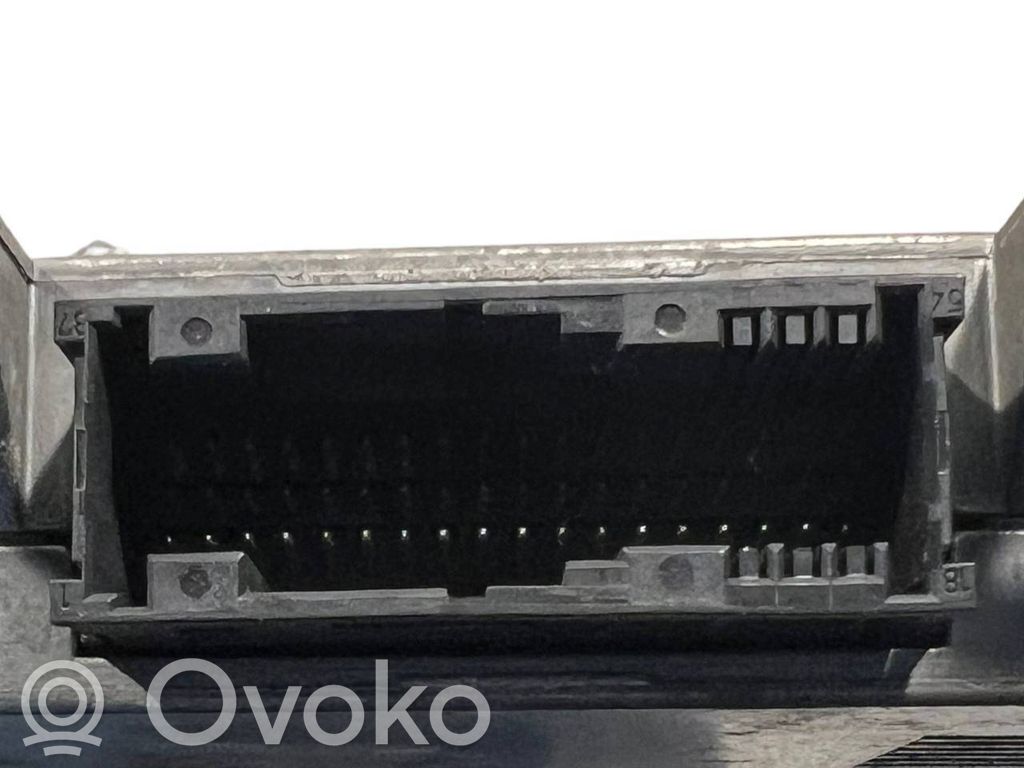 Navigation (GPS) control unit