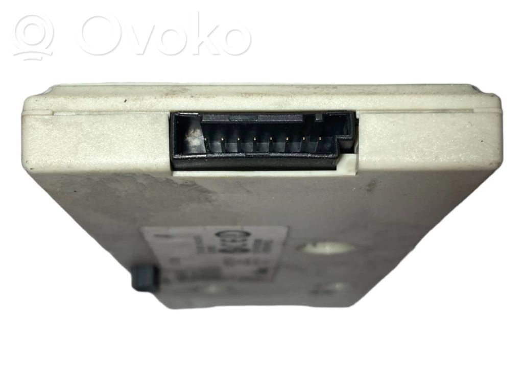Antenna amplifier