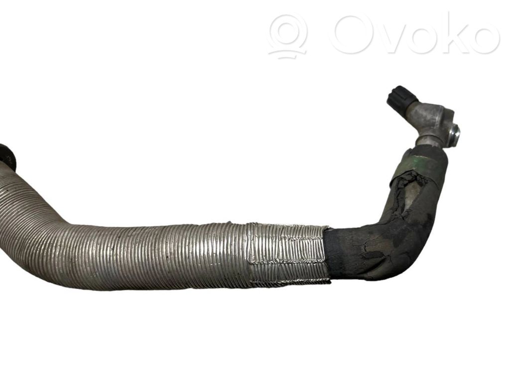 Air conditioner pipe(s) / hose(s)