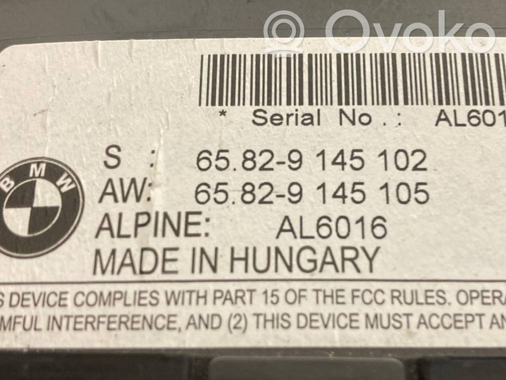 Screen / display / small screen