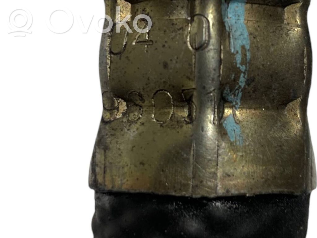 Stūres pastiprinātāja šļūtene (-es) / caurulīte (-es)