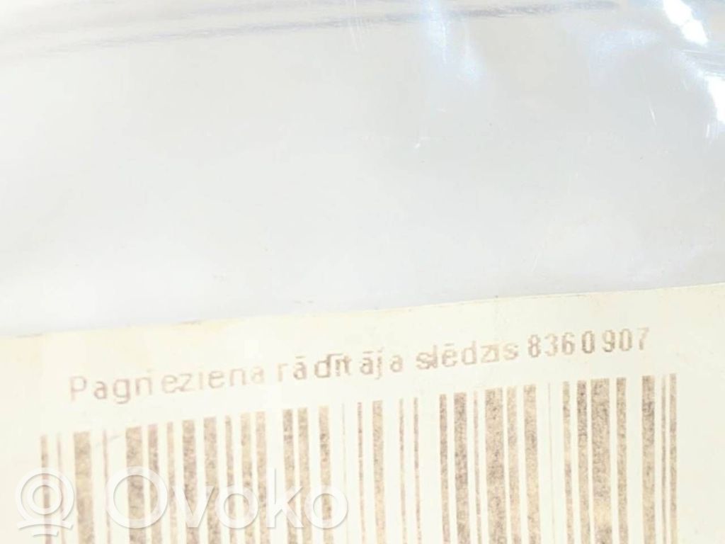 Pagrieziena signālu / lukturu sviria