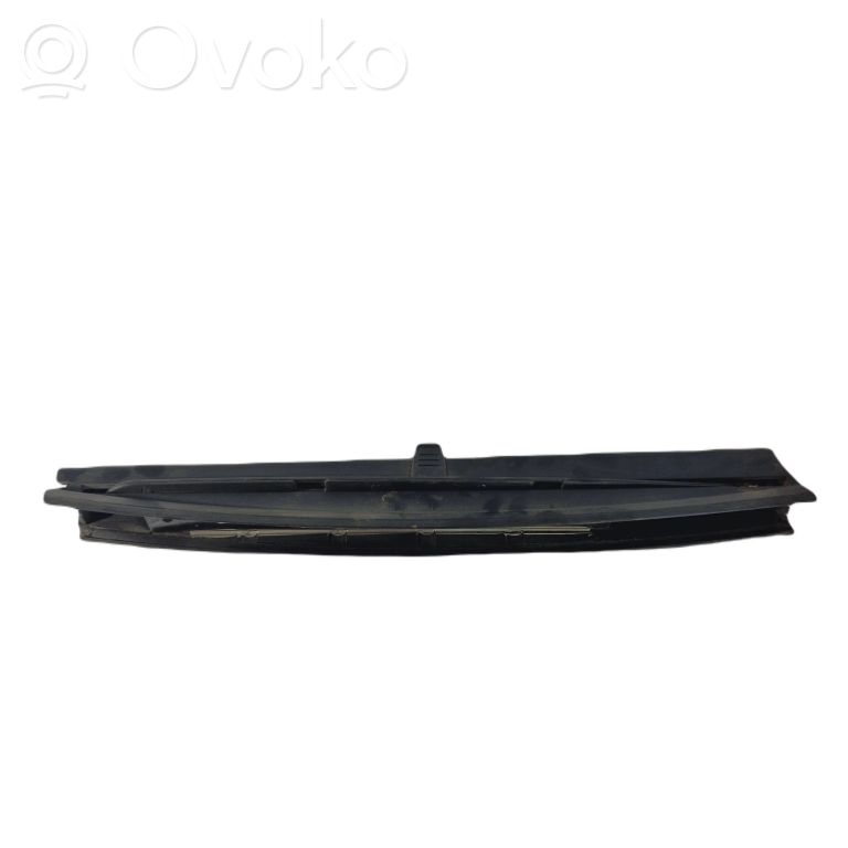 Universal rear side window sunshade/blind