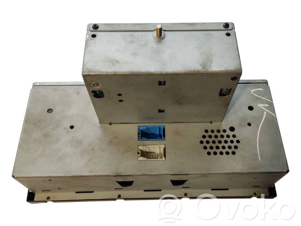 Radio / CD/DVD player / navigation