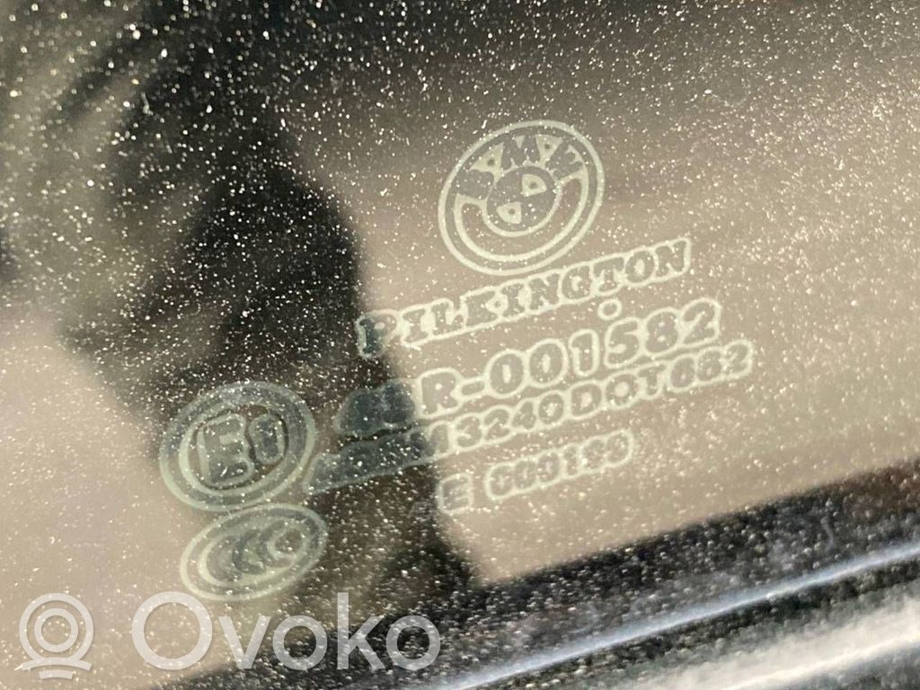 Aizmugurējās durvis