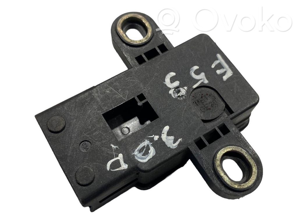 ESP (elektroniskās stabilitātes programmas) sensors (paātrinājuma sensors)