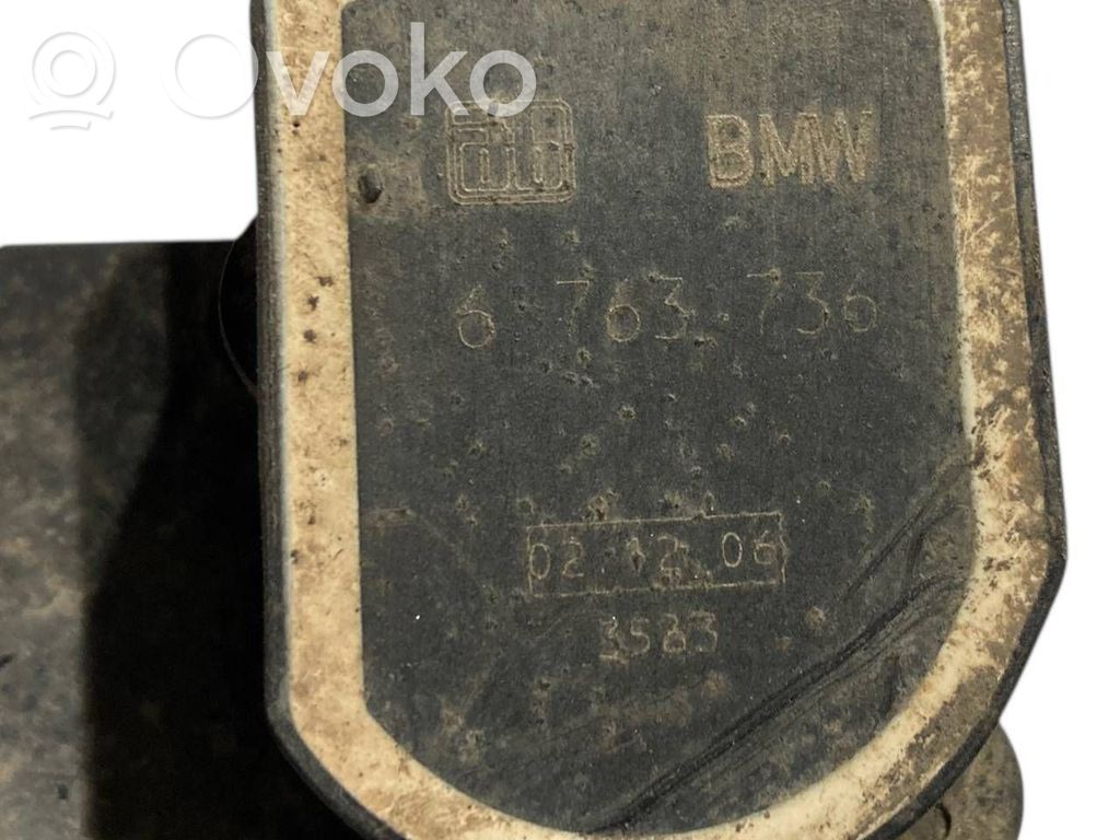 Augstuma sensors (priekšējo lukturu)