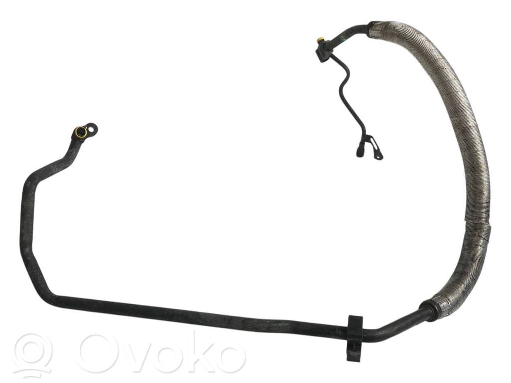 Air conditioner pipe(s) / hose(s)