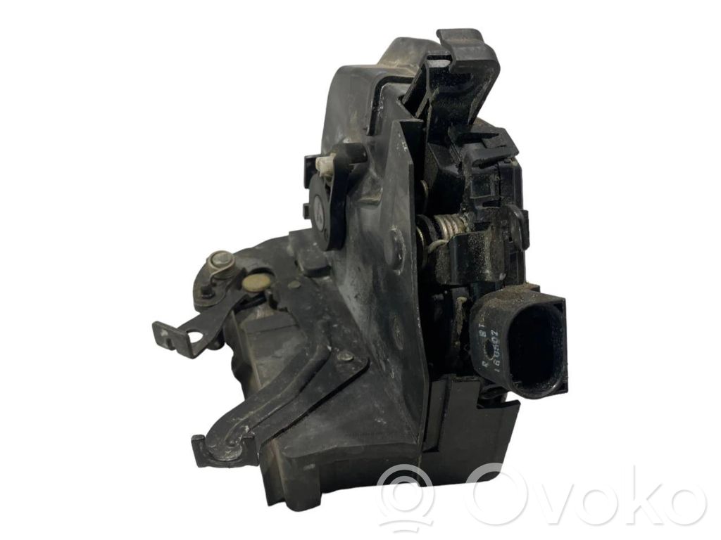 Front lock