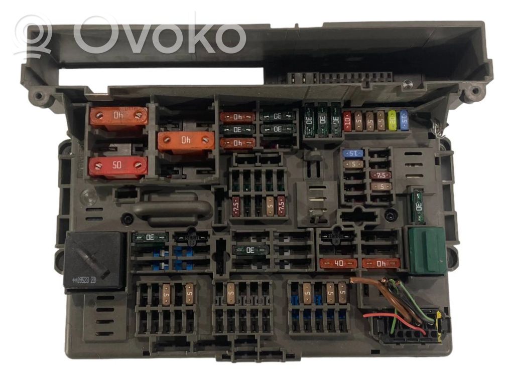 Fuse block
