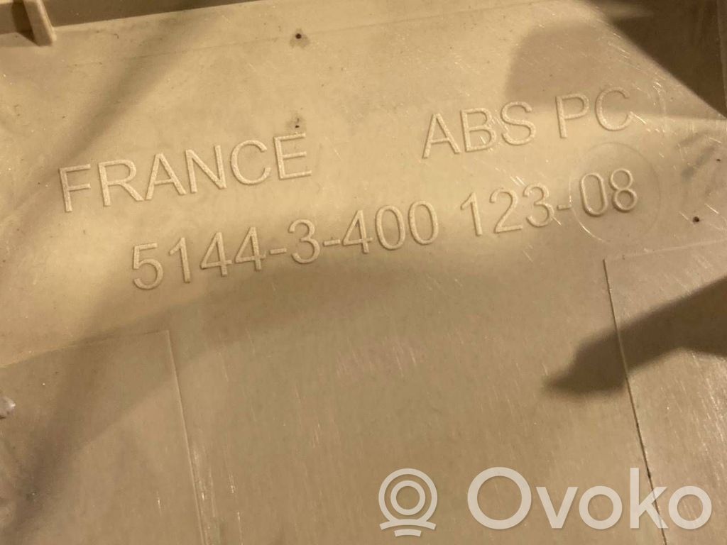 Pasažiera gaisa spilvena slēdzis