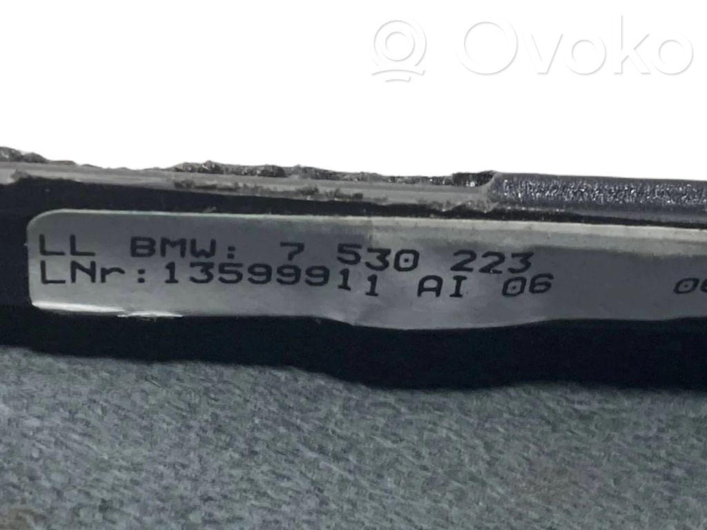 Ātrumu pārslēgšanas sviras dekoratīvā apdare (āda, uzgalis)