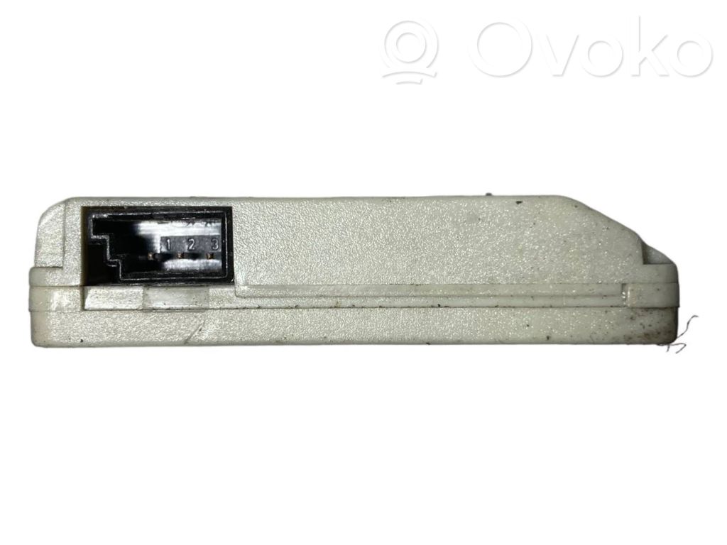 Antenna amplifier