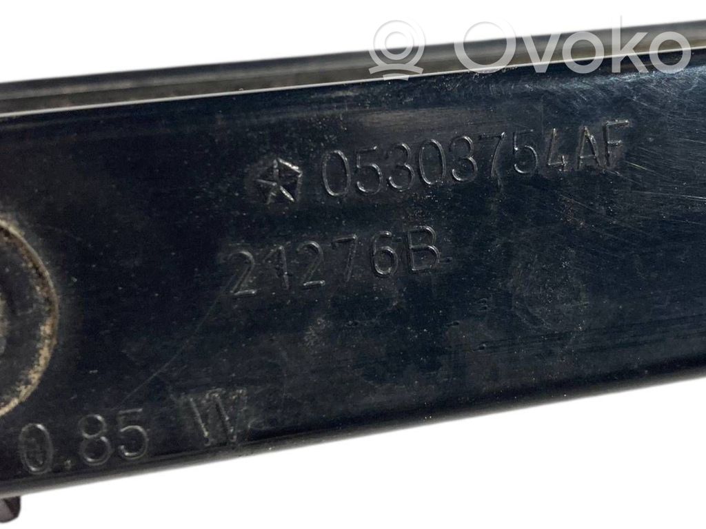 Papildu bremžu signāla lukturis