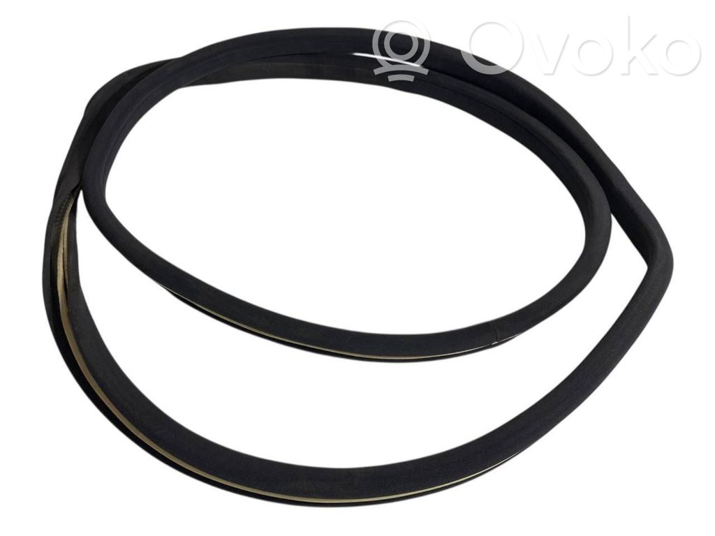 Aizmugurē apdares gumija (virsbūvē)